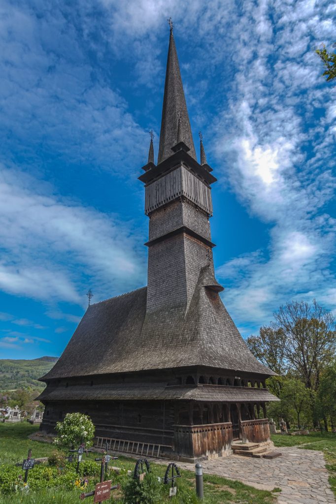 biserica din lemn maramureseana