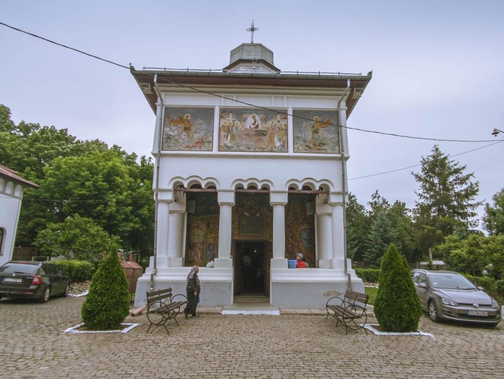 Biserica Maica Domnului Oota 1 biserica maica domnului oota