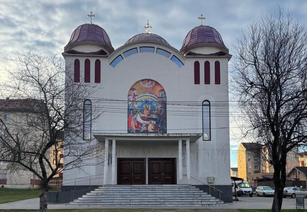 biserica ortodoxa adormirea maicii domnului bocsa