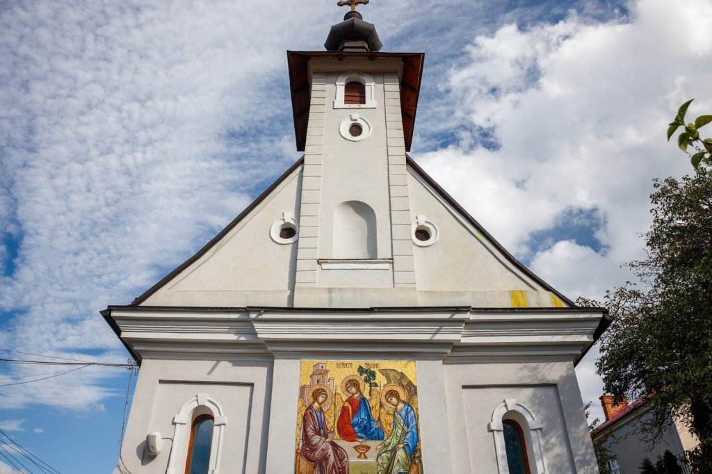 biserica ortodoxa din deal