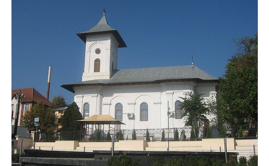 Biserica ortodoxă "Sfânta Parascheva" 1 biserica ortodoxa sfanta parascheva