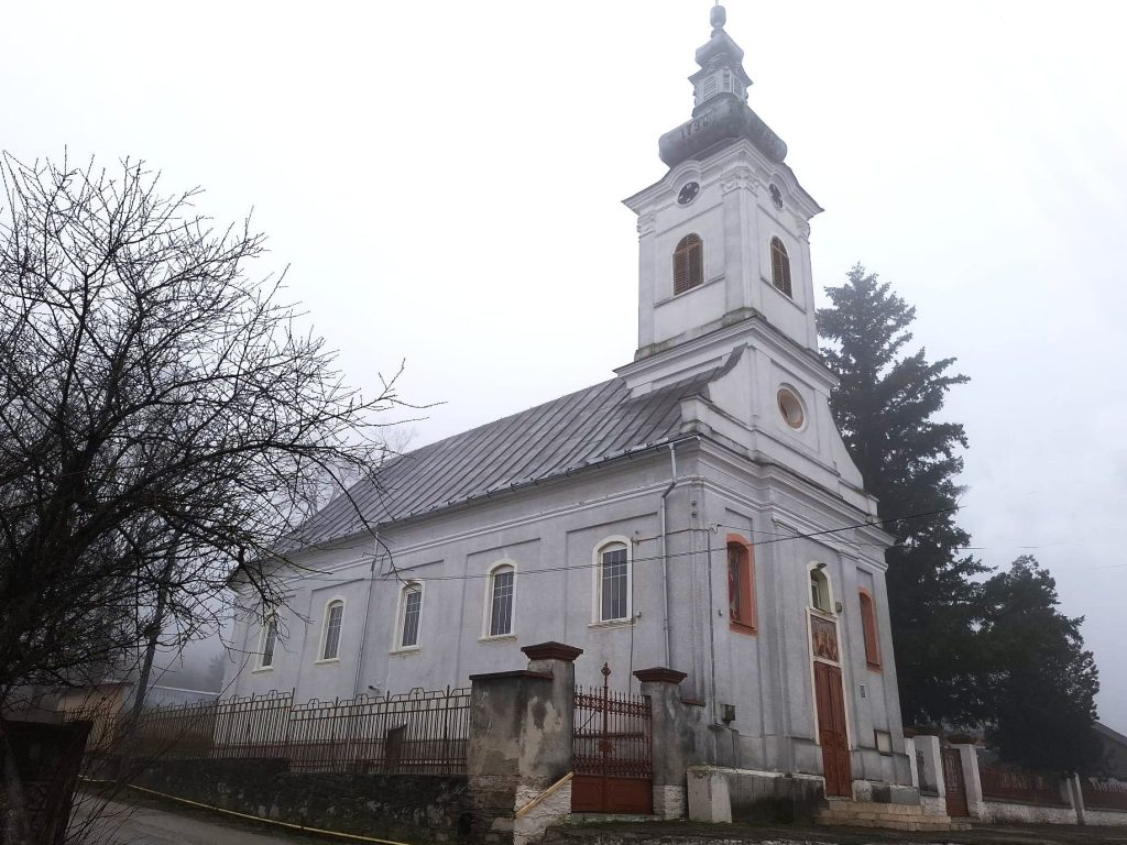 biserica pogorarea sfantului duh bocsa