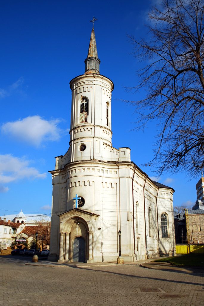 biserica romano catolica adormirea maicii domnului 1