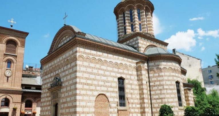 Biserica Sf. Cuv. Antonie cel Mare 1 biserica sf cuv antonie cel mare