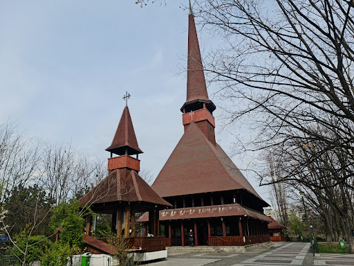 Biserica Pogorârea Sfântului Duh Titan