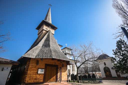 Biserica Tuturor Sfinților Români