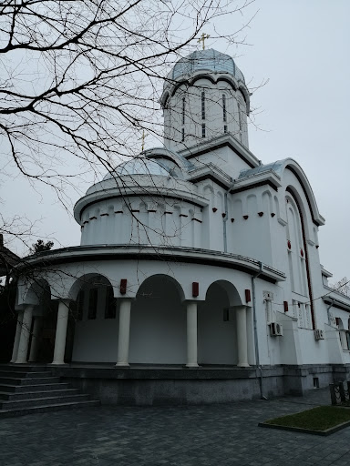 Parohia Nașterea Maicii Domnului