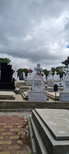 Biserica Ortodoxă Cimitir