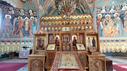 Biserica Sfinții Împărați Constantin și Elena