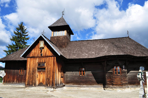 Biserica "Sfântul Nicolae" Dărmănești