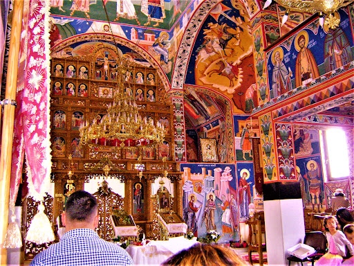 Biserica ortodoxa„Acoperamantul Maicii Domnului„