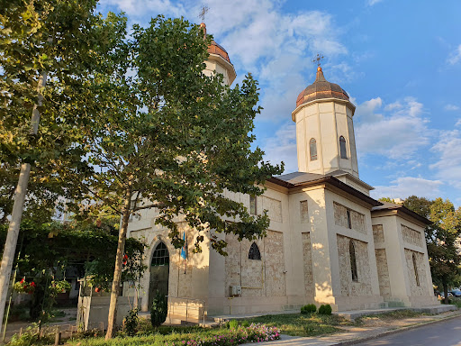 Biserica Sfinții Împărați Constantin și Elena, Şi Sfântul Mucenic Haralambie